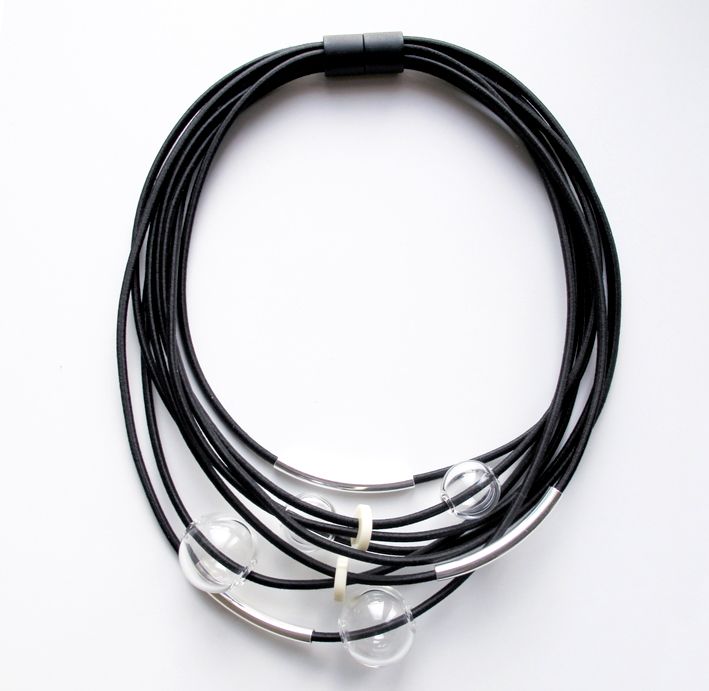Collares